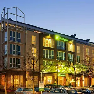 Courtyard By Marriott Hotel Dresda